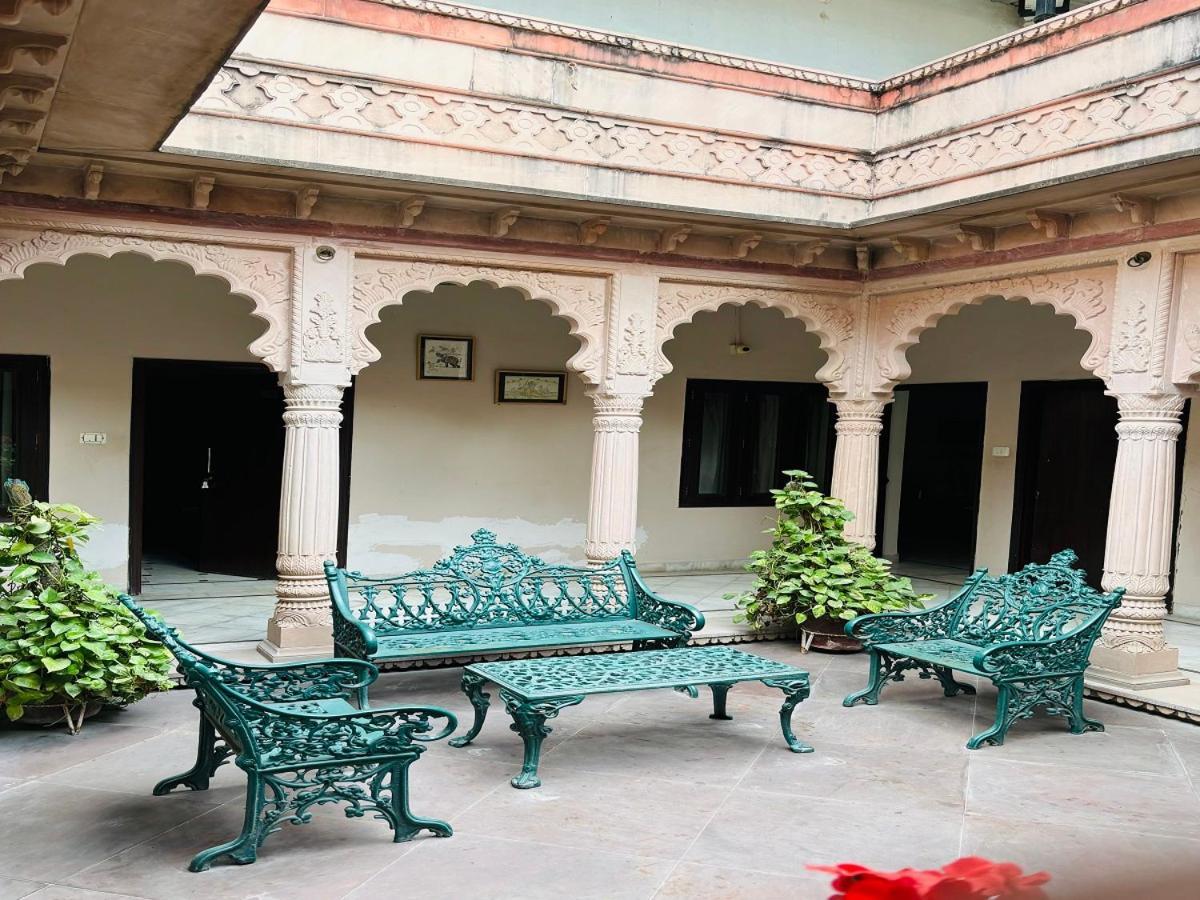Hotel Karan Villas كوتا المظهر الخارجي الصورة