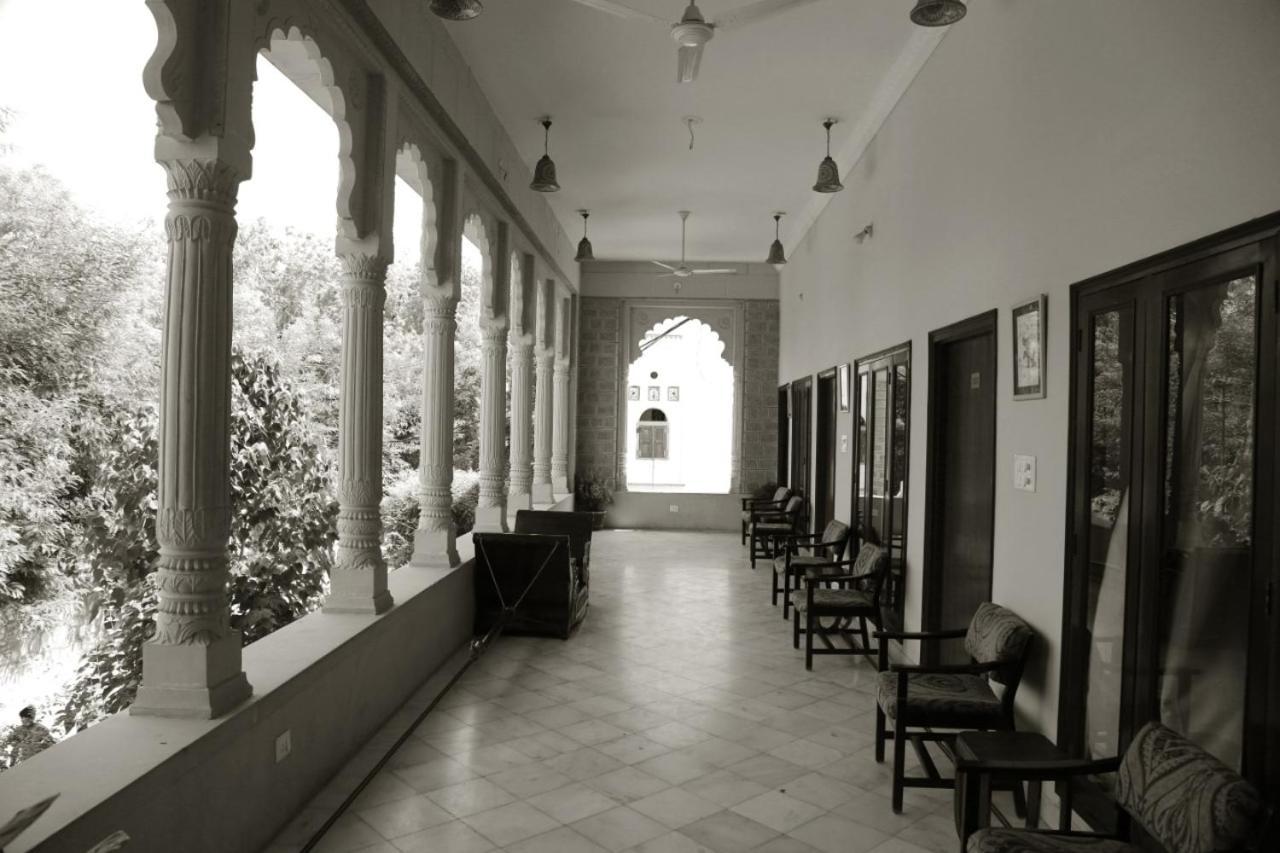 Hotel Karan Villas كوتا المظهر الخارجي الصورة