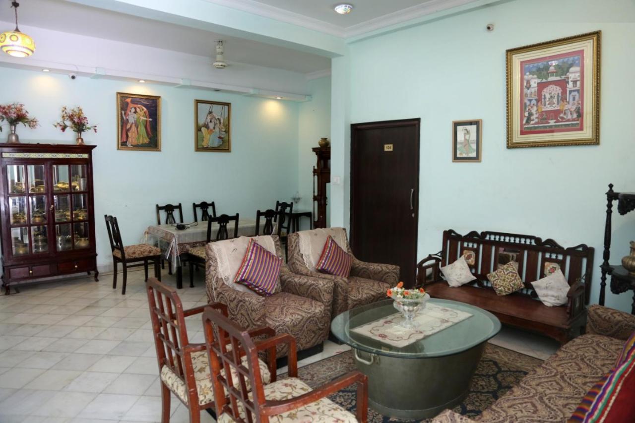 Hotel Karan Villas كوتا المظهر الخارجي الصورة
